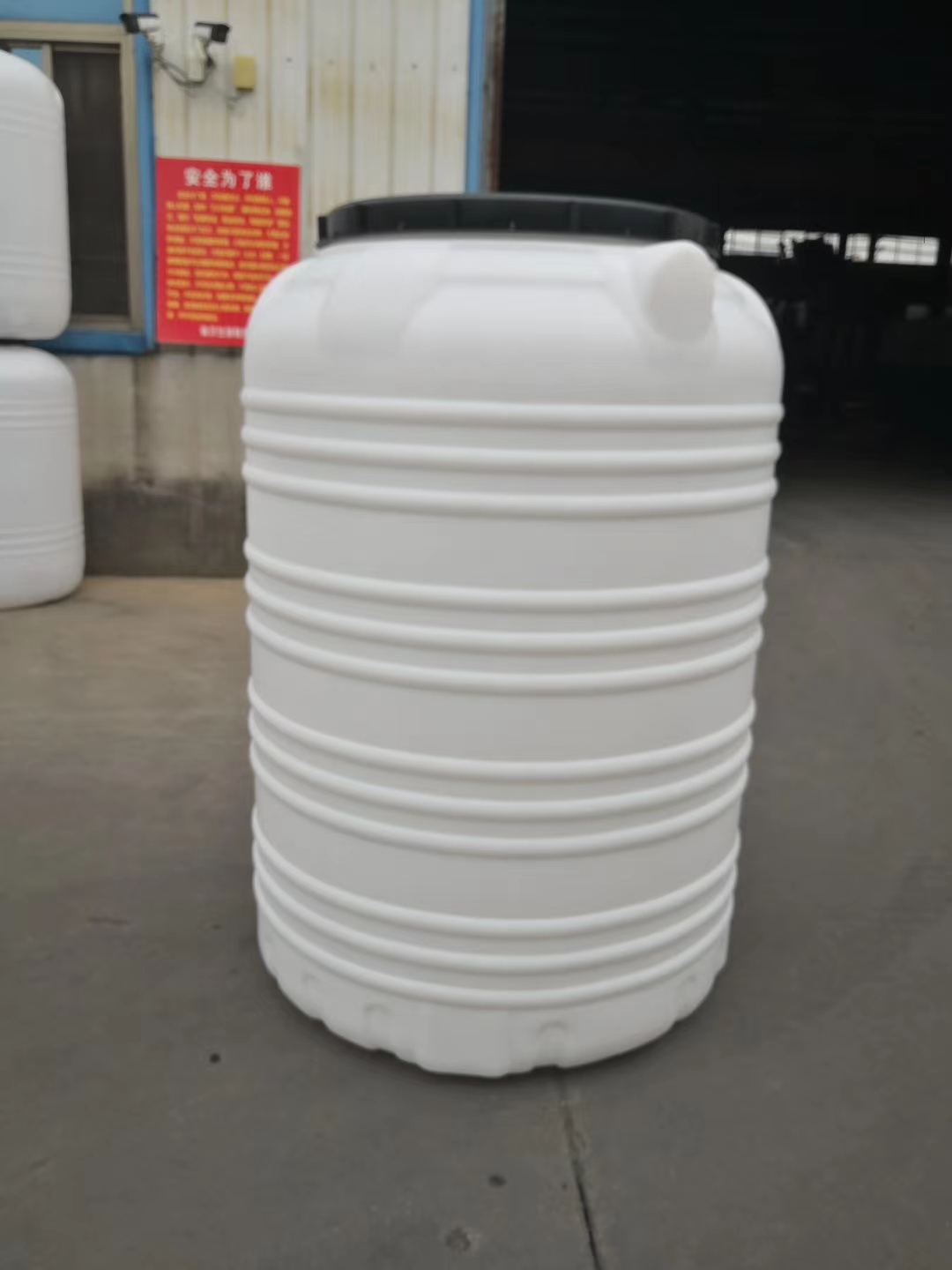 1噸塑料桶，1噸塑料水塔