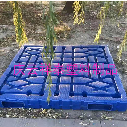 廠家供應(yīng)四面進(jìn)叉塑料托盤，吹塑托盤，方便、結(jié)實(shí)、耐用