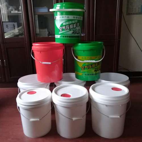 16升機(jī)油桶、18升潤滑油桶、防凍液塑料桶廠家加工定制