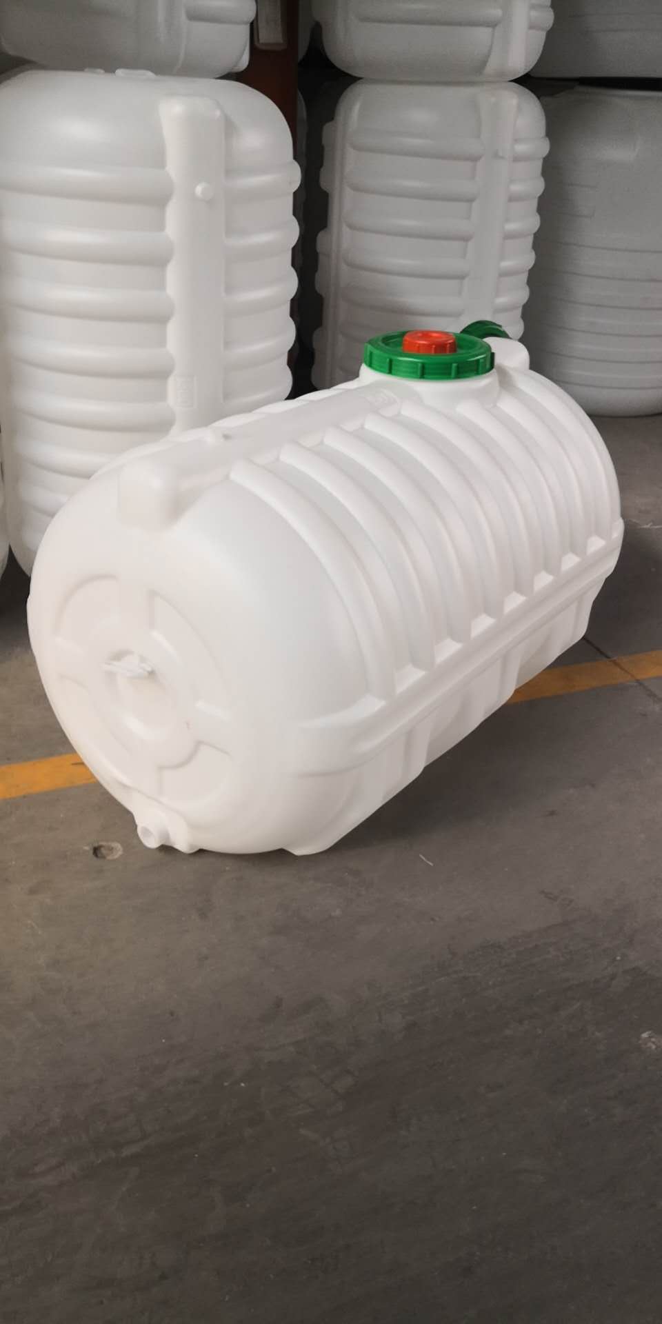 1噸塑料桶，1噸塑料水塔